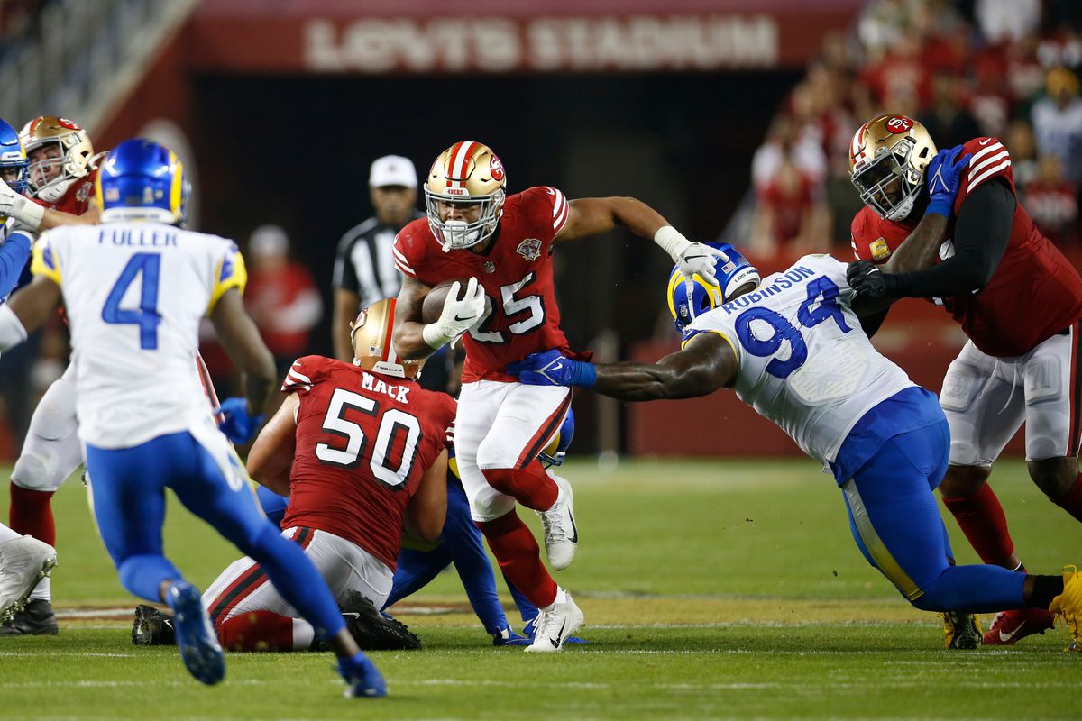Elijah Mitchell #25 of the San Francisco 49ers rushes during the game against the Los Angeles Rams at Levi’s Stadium on November 15, 2021 in Santa Clara, California.
