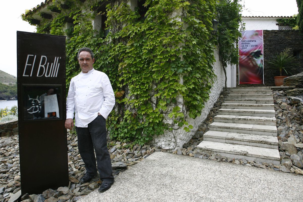 Ferran Adrià in front of El Bulli 