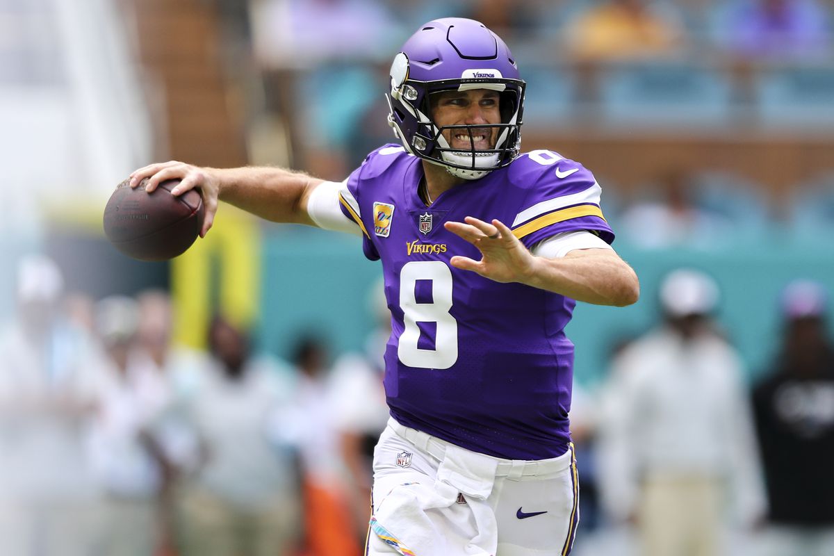 MIAMI GARDENS, FL - OCTOBER 16: Kirk Cousins #8 of the Minnesota Vikings throws a pass during the first quarter of an NFL football game against the Miami Dolphins at Hard Rock Stadium on October 16, 2022 in Miami Gardens, Florida.