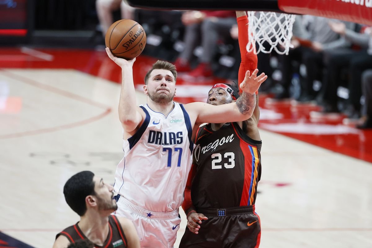 NBA: Dallas Mavericks at Portland Trail Blazers