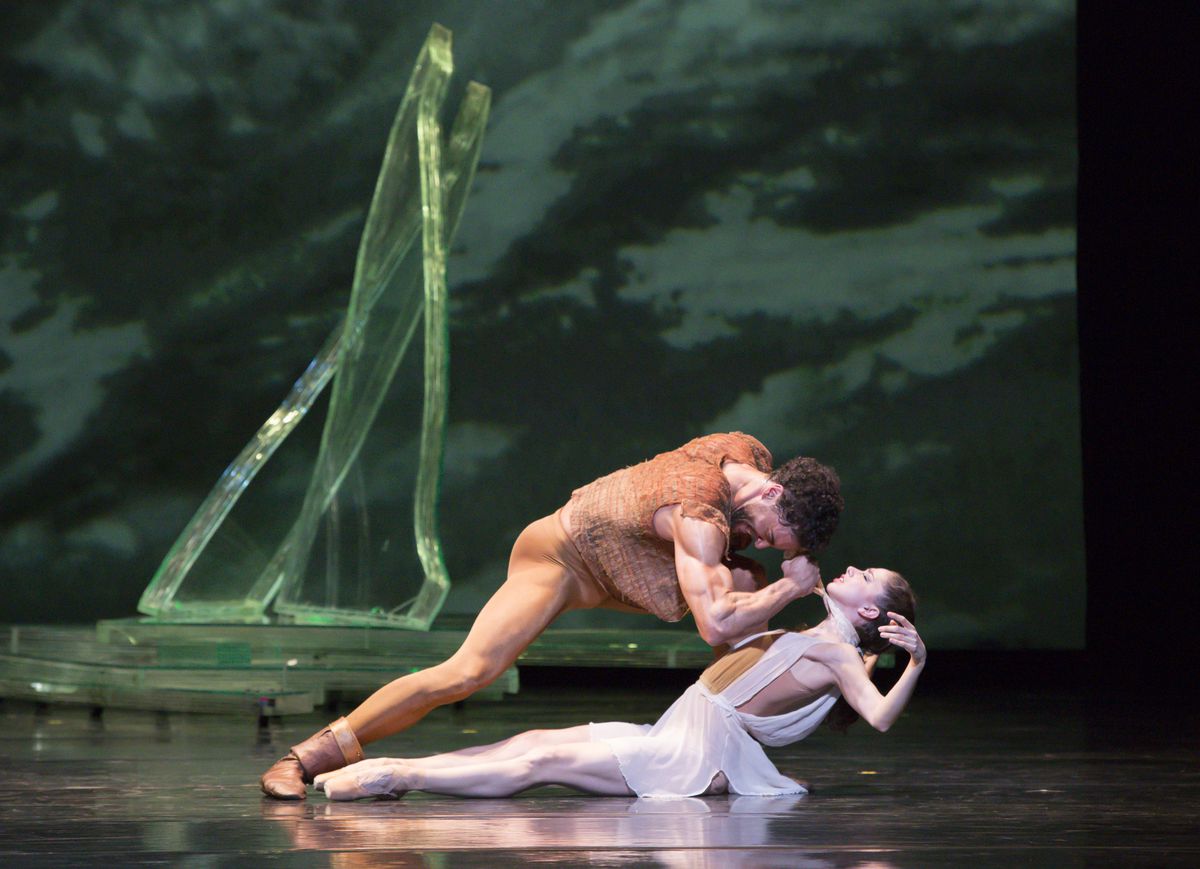 Fabrice Calmels and April Daly of The Joffrey Ballet in Lar Lubovitch’s “Othello.” (Photo: Cheryl Mann)