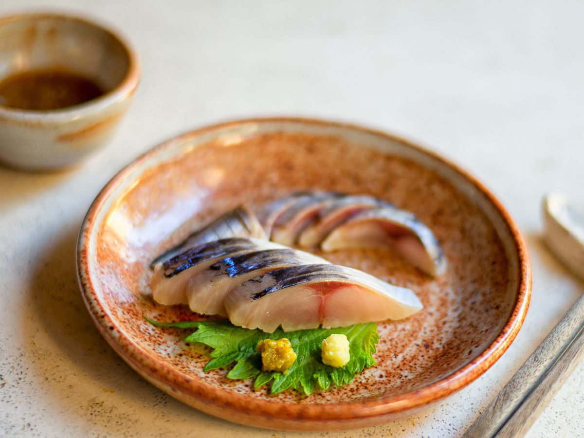 A fish plate from Okonomi