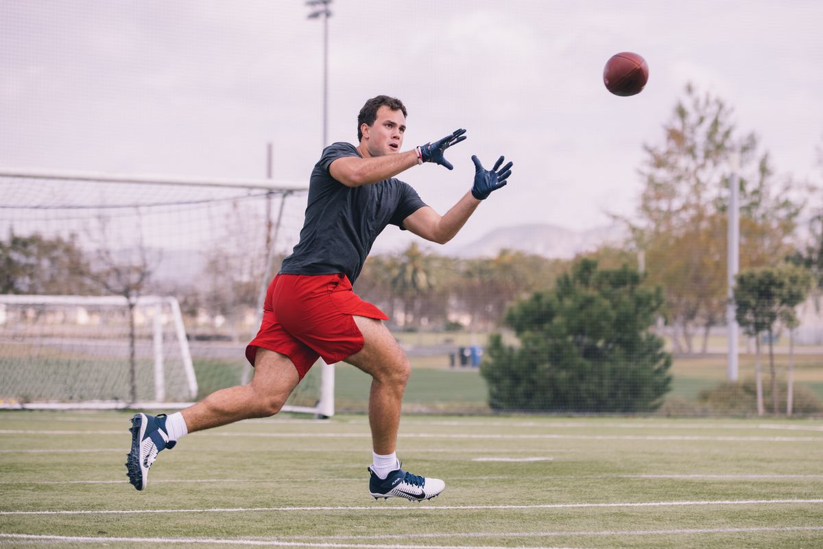 Hunter Henry at Patriots West Off Season Work Out