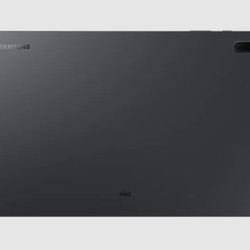 <em>The black Galaxy Tab S7 FE.</em>