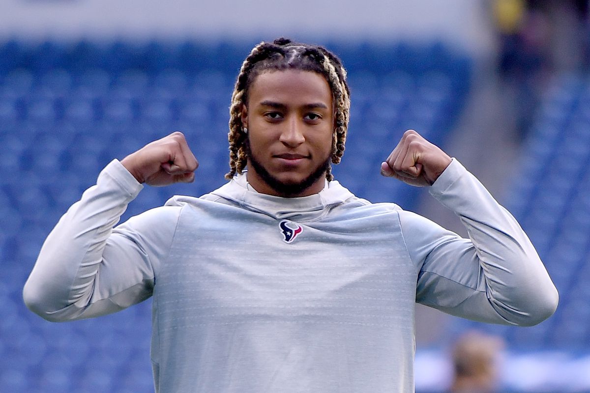 Will Fuller of the Houston Texans warms up before the start of the game against the Indianapolis Colts at Lucas Oil Stadium on October 20, 2019 in Indianapolis, Indiana.