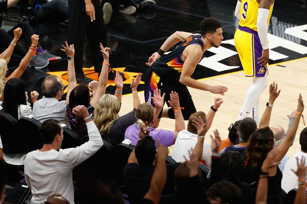 Los Angeles Lakers v Phoenix Suns - Game Five
