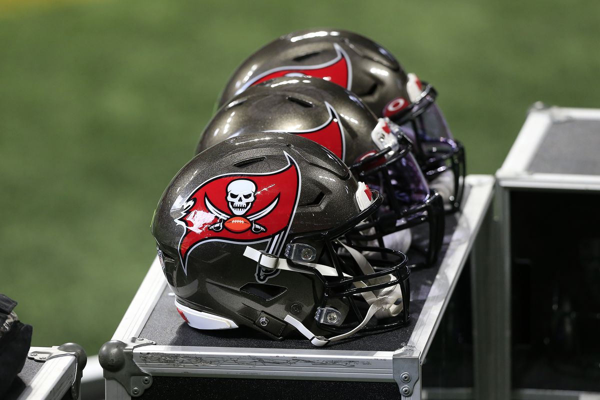 NFL: DEC 20 Buccaneers at Falcons