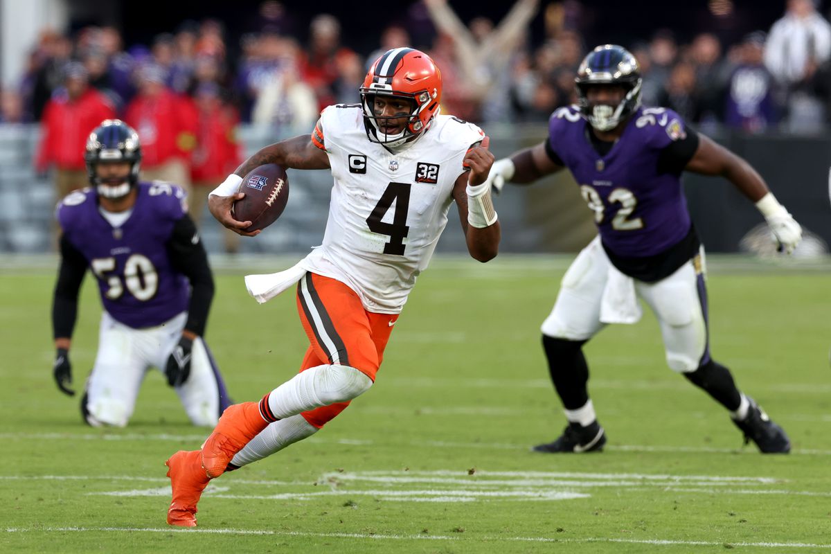 Deshaun Watson #4 of the Cleveland Browns runs the ball against the Baltimore Ravens during the fourth quarter at M&amp;T Bank Stadium on November 12, 2023 in Baltimore, Maryland.