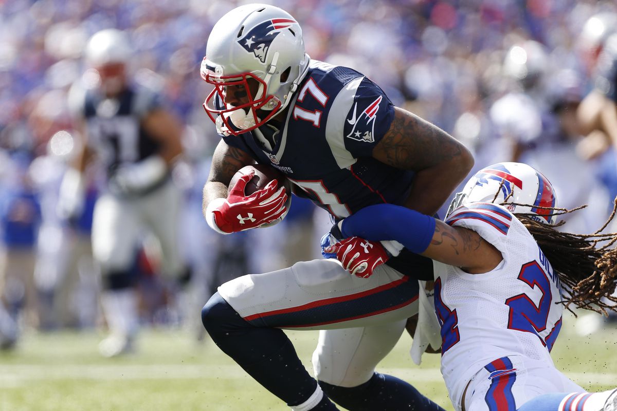 Aaron Dobson makes a catch on Bills CB Stephon Gilmore in Week 2