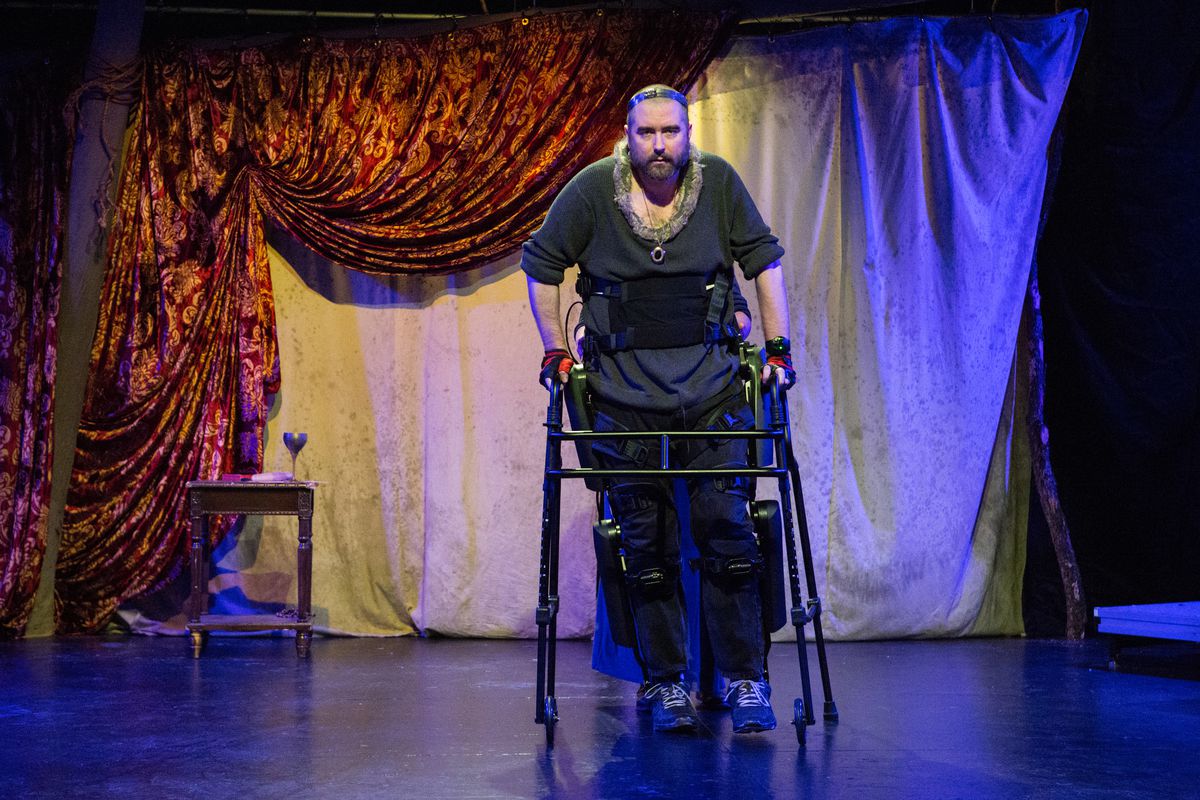 Michael Patrick Thornton in The Gift Theatre’s “Richard III.” (Photo: Claire Demos)