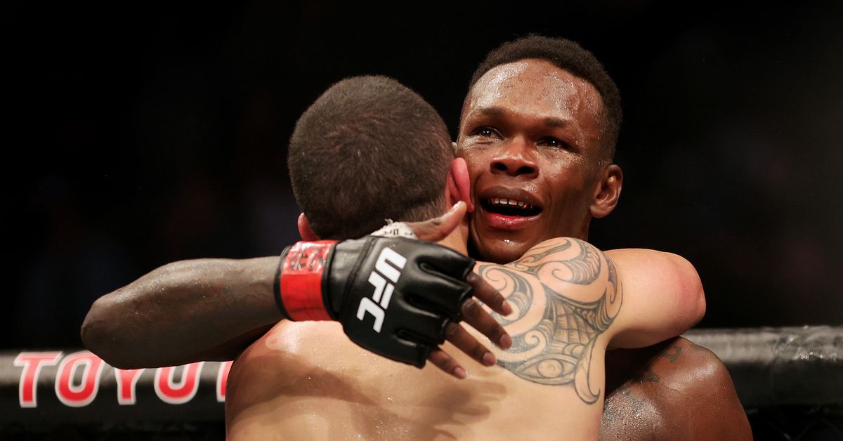UFC 271 takeaways: Israel Adesanya banishes Robert Whittaker to the dreaded Benavidez Zone – MMA Fighting