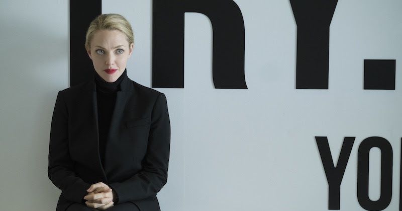 Hulu offers a first glimpse at Amanda Seyfried as Elizabeth Holmes
