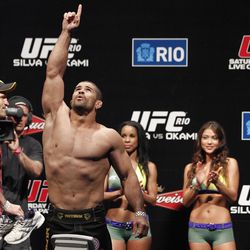 UFC 134 Weigh-In Photos