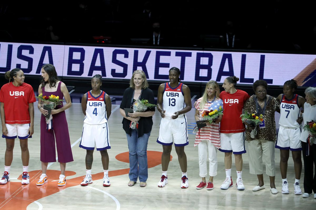 Members of the USA Women’s National Team help honor the gold-medal-winning 1996 U.S. Olympic Women’s Basketball Team during the 2021 WNBA All-Star Game at Michelob ULTRA Arena on July 14, 2021 in Las Vegas, Nevada.