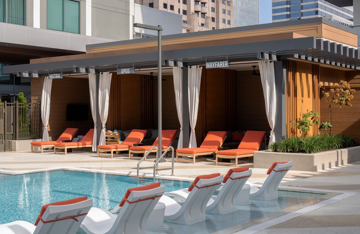 The pool and cabanas at Epicurean Atlanta hotel in Midtown.