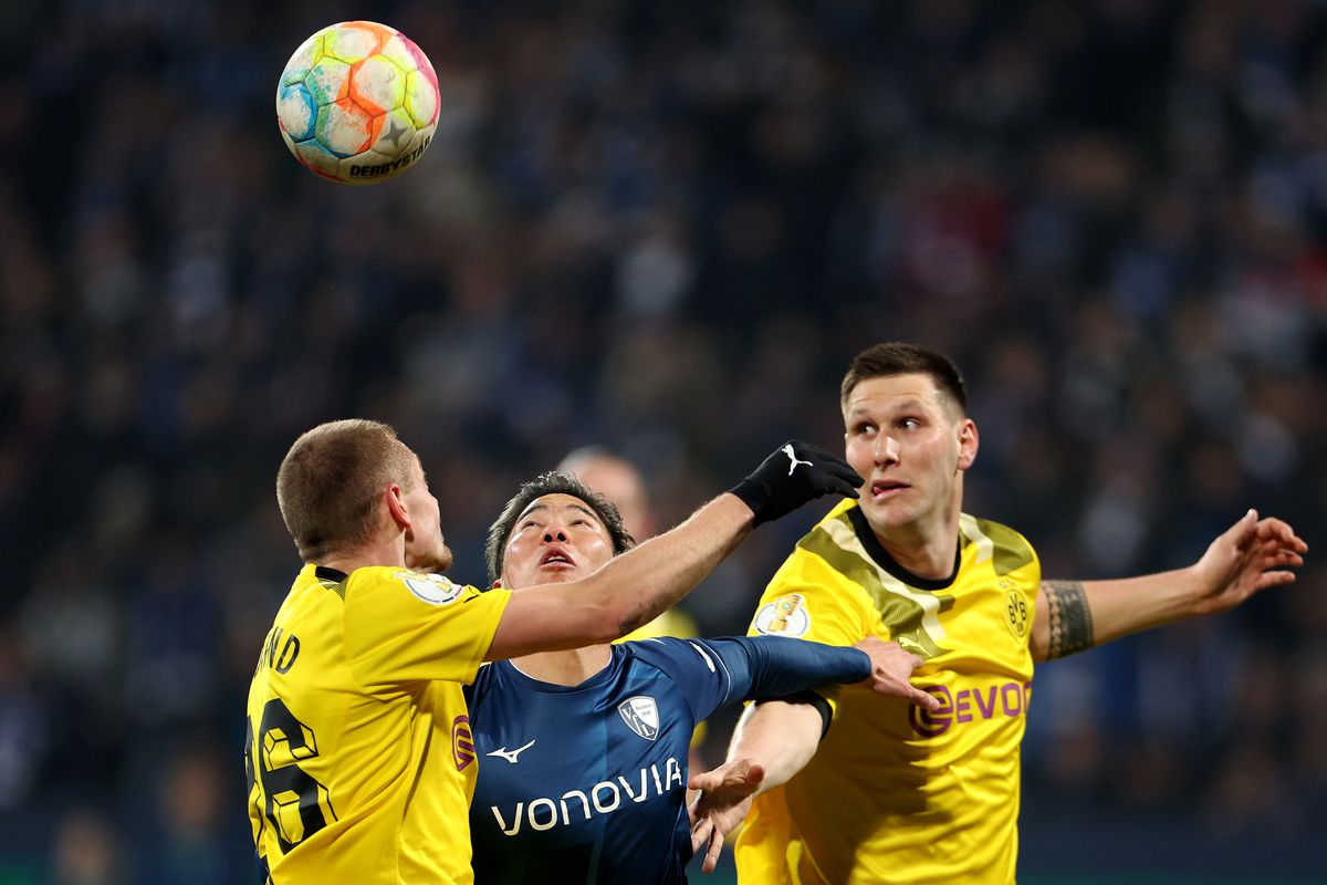 VfL Bochum v Borussia Dortmund - DFB Cup: Round of 16