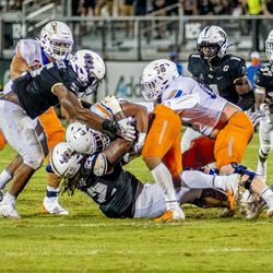 UCF defeats Boise St, 36-31, after an almost 3 hour weather delay