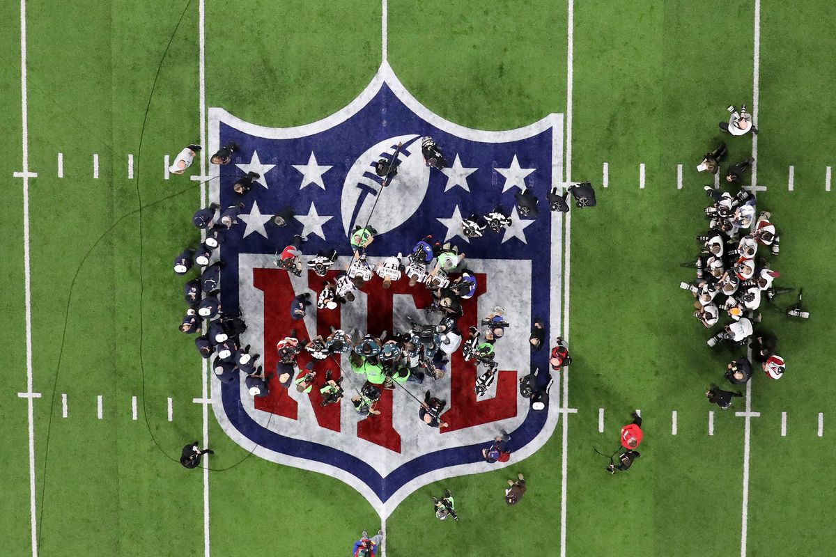 A view of the coin toss prior to Super Bowl LII between the New England Patriots and the Philadelphia Eagles at U.S. Bank Stadium on February 4, 2018 in Minneapolis, Minnesota.