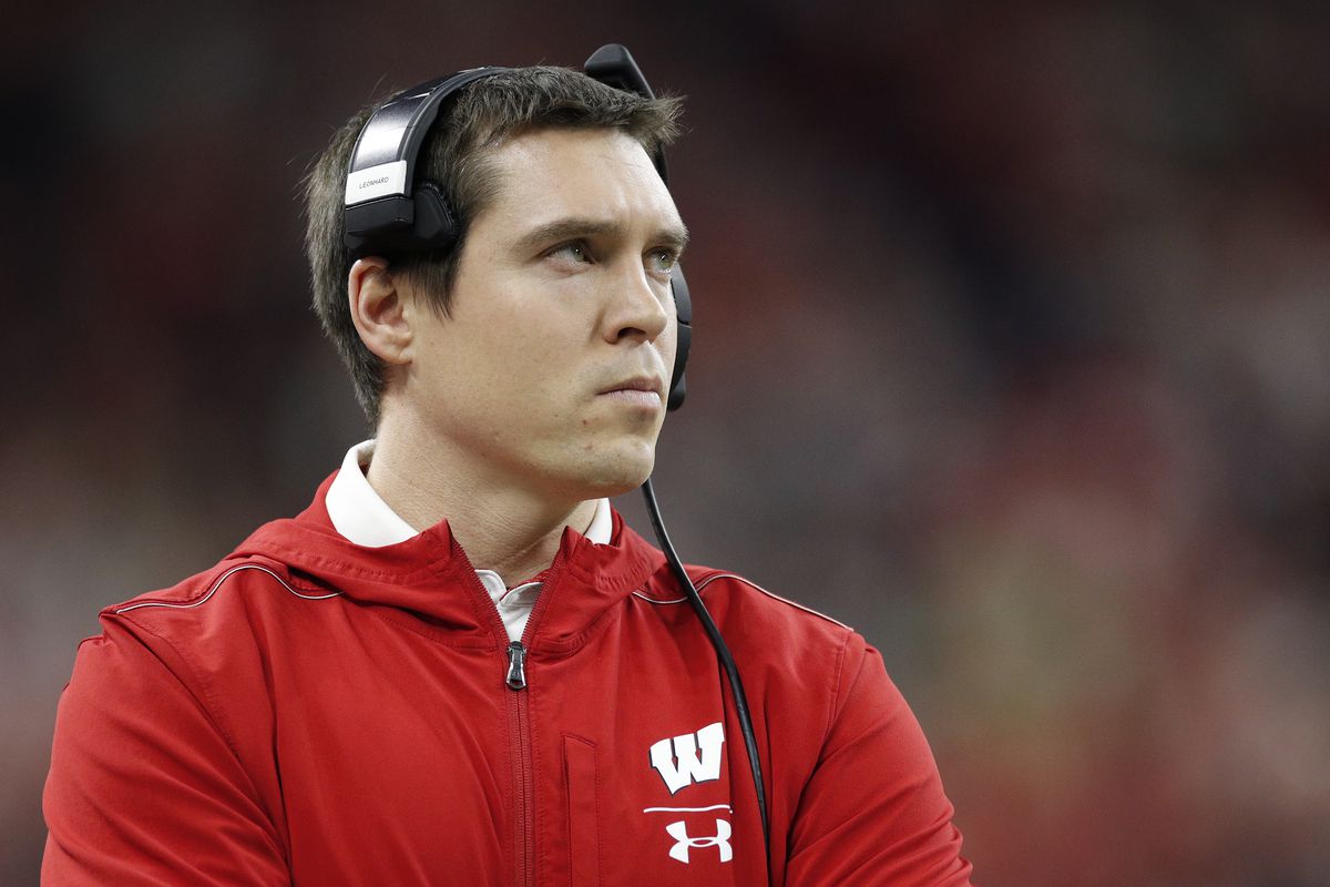 Jim Leonhard withdraws from Packers' defensive coordinator search - Acme  Packing Company