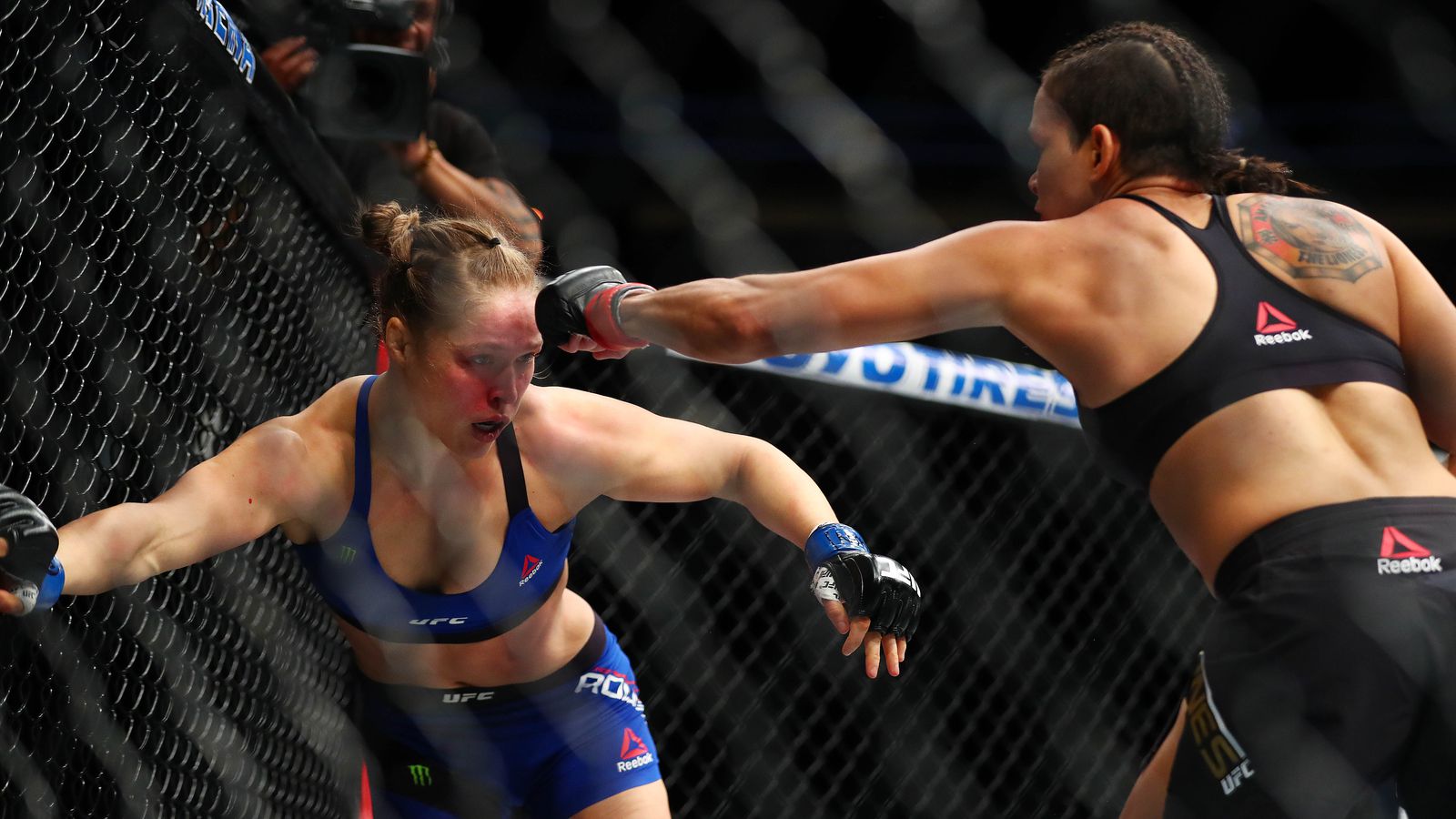 UFC 207 live results: Ronda Rousey vs. Amanda Nunes full fight recap of wom...