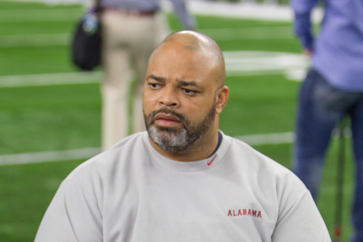 Texas assistant coach news and updates: DL coach Bo Davis expected to join  staff as Corey Raymond emerges as CB target - Burnt Orange Nation