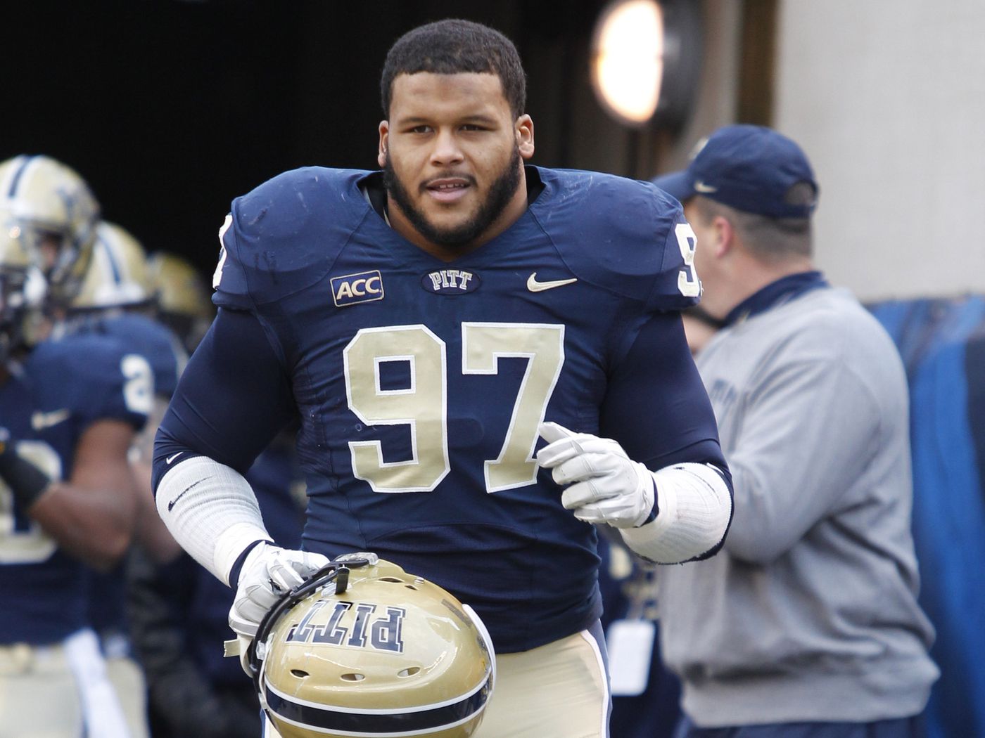 Point: Why Aaron Donald should have his jersey number retired by Pitt -  Cardiac Hill
