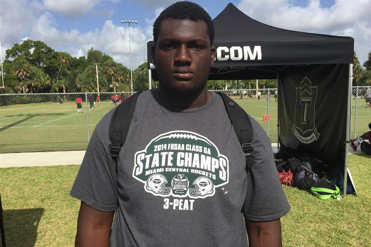 Miami Central OT NAvaughn Donaldson is the latest player to commit to the 2017 recruiting class