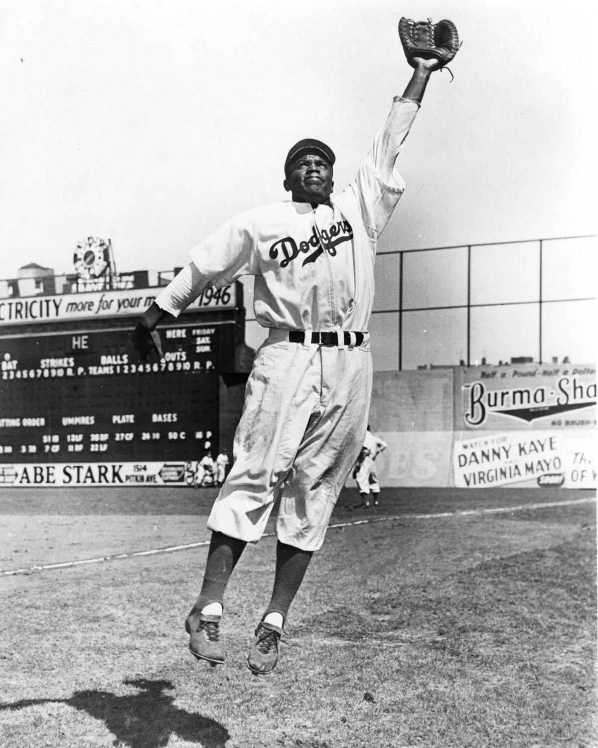 Jackie Robinson Leaping