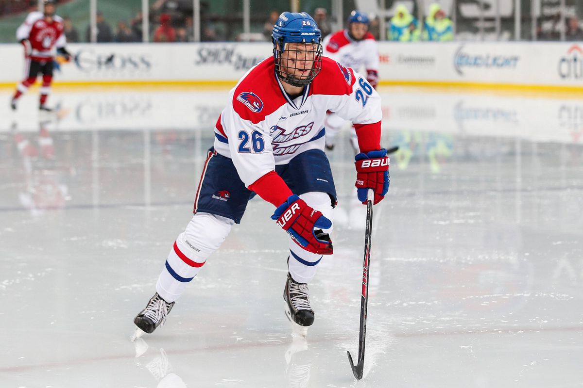 Christian Folin and UMass Lowell look to return to the Frozen Four in 2014.