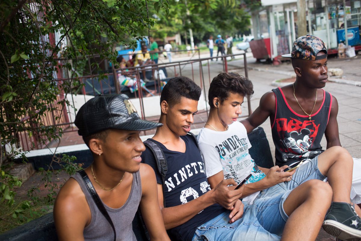Cuba guys internet
