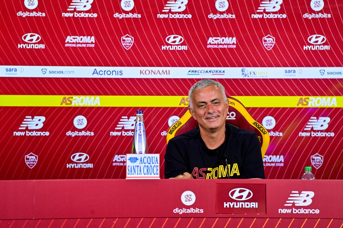 AS Roma Press Conference