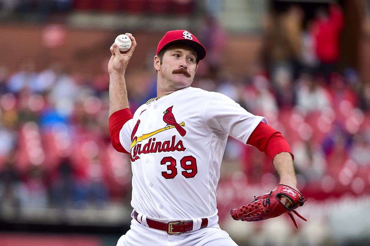 St. Louis Cardinals starting pitcher Miles Mikolas (39) pitches against the New York Mets during the first inning at Busch Stadium.