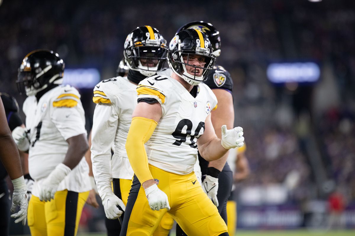 Pittsburgh Steelers linebacker T.J. Watt (90) celebrates after making a tackle for a loss during the game between the Pittsburgh Steelers and the Baltimore Ravens on January 1, 2023 at M&amp;T Bank Stadium in Baltimore, MD.