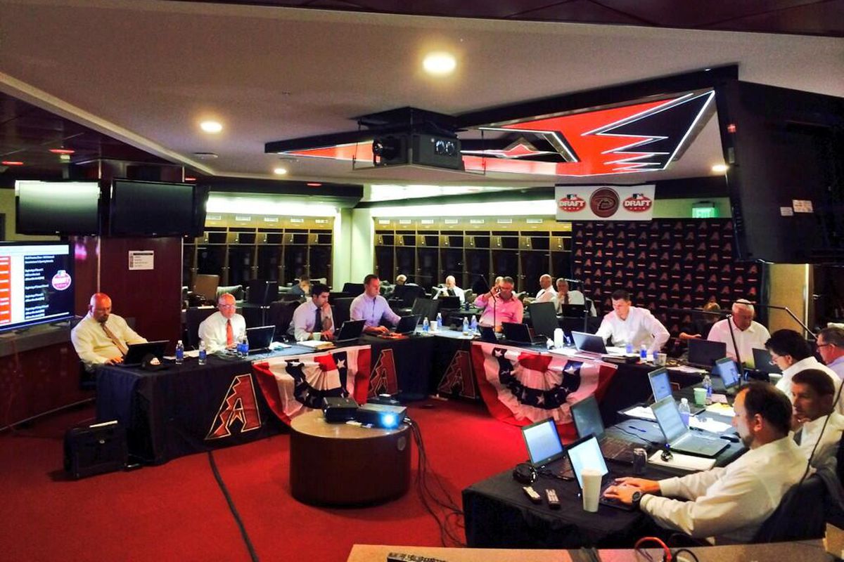 Inside the #Dbacks draft room at @SaltRiverFields. One hour until the 2014 #MLBDraft begins.