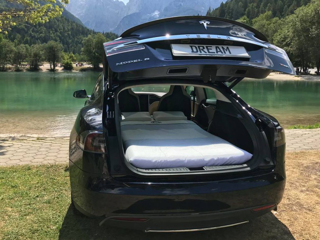 Turn a Tesla into a camper with $700 bedding set