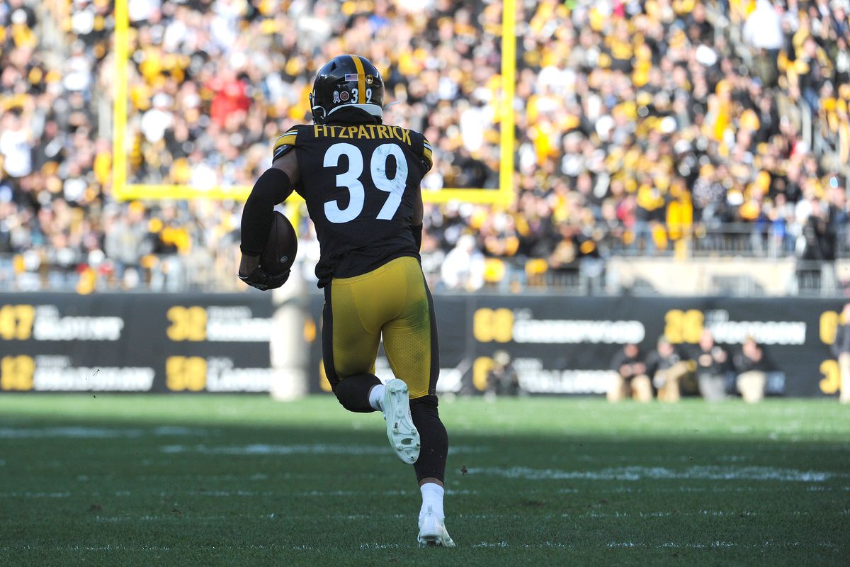NFL: Indianapolis Colts at Pittsburgh Steelers