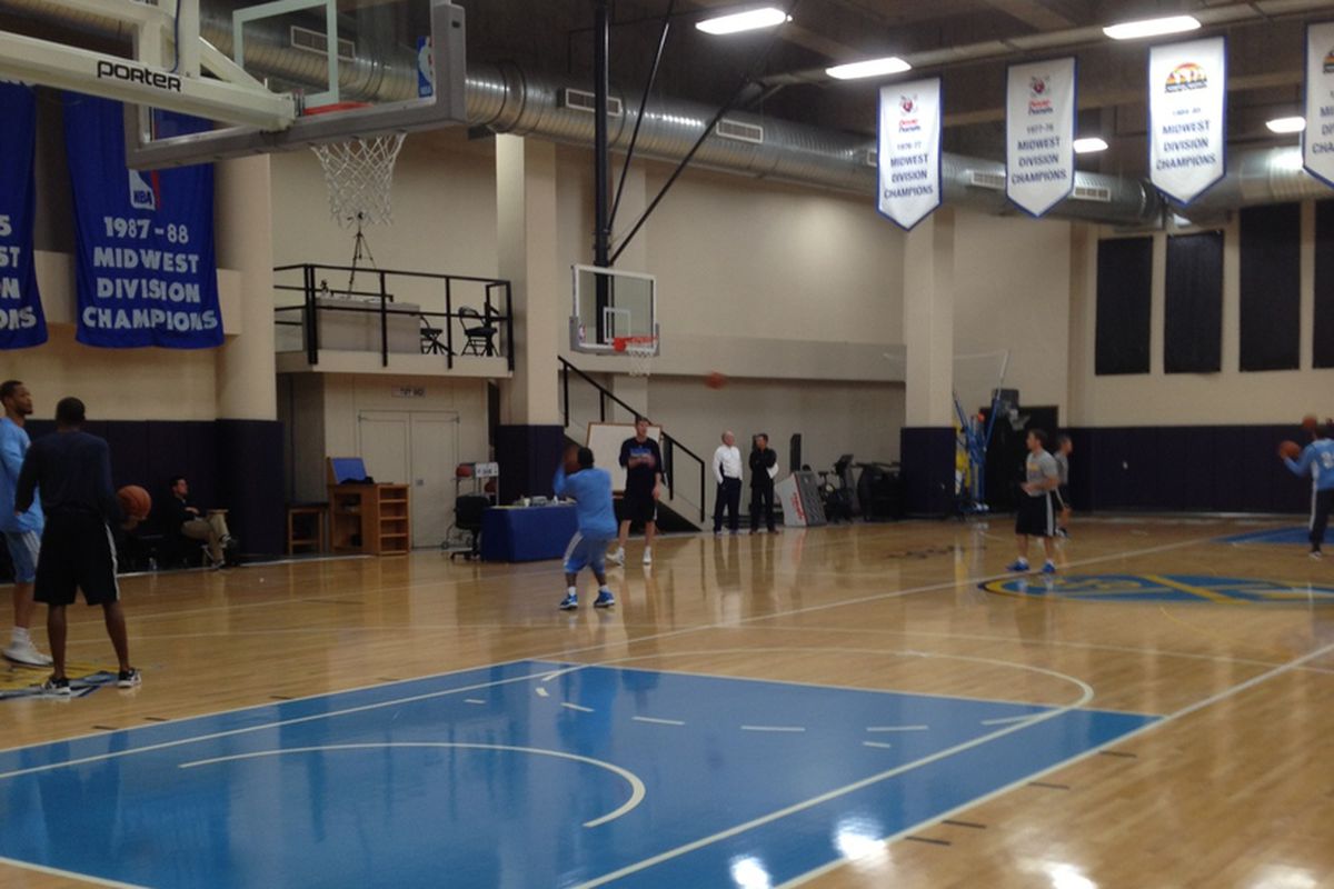 Ty Lawson makes an appearance at shoot-around