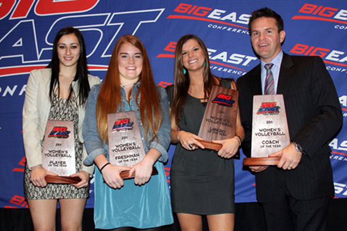 The 2011 award winners. Lola Arslanbekova (far left) can just go pick up her second straight award now.