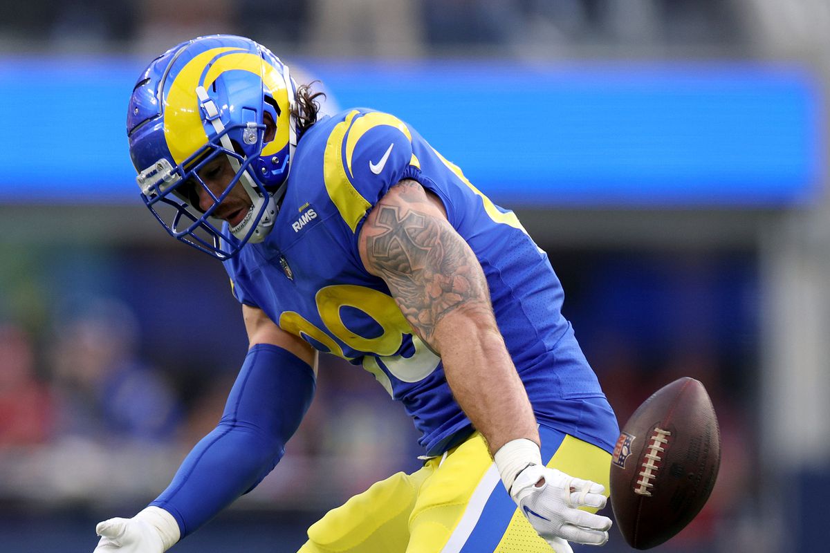 Tyler Higbee #89 of the Los Angeles Rams drops a pass during a 31-14 loss to the San Francisco 49ers at SoFi Stadium on October 30, 2022 in Inglewood, California.