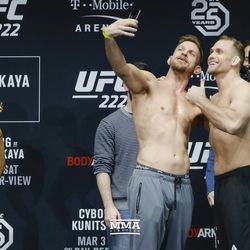 Mike Pyle and Zak Ottow take a selfie at UFC 222 weigh-ins.