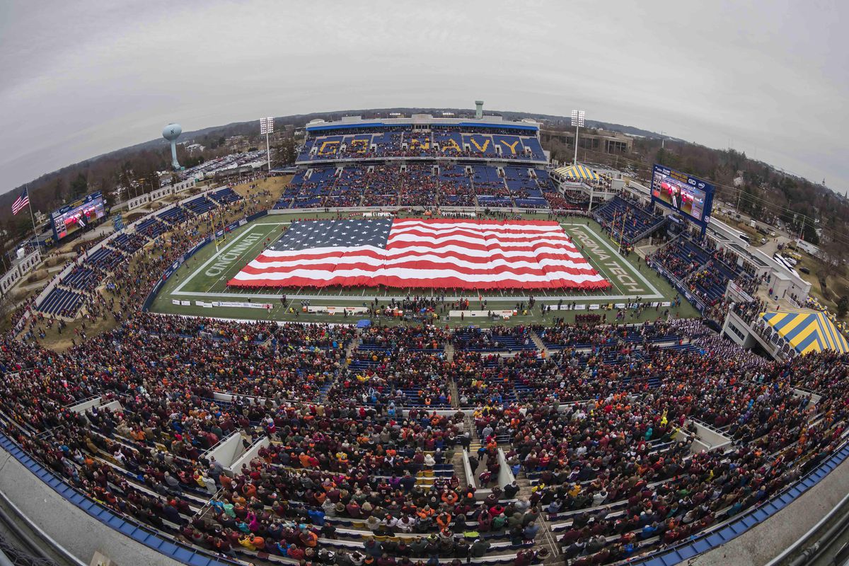 NCAA Football: Military Bowl-Cincinnati vs Virginia Tech