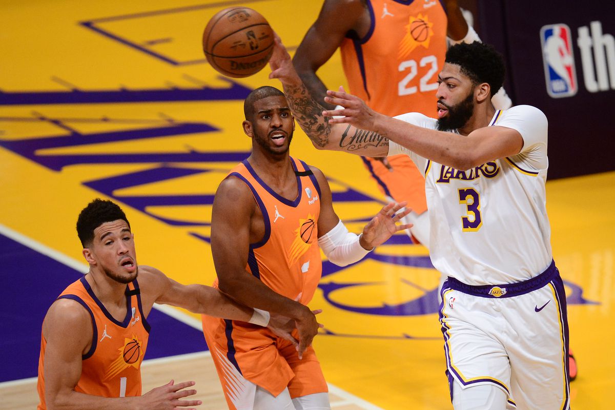 NBA: Playoffs-Phoenix Suns at Los Angeles Lakers