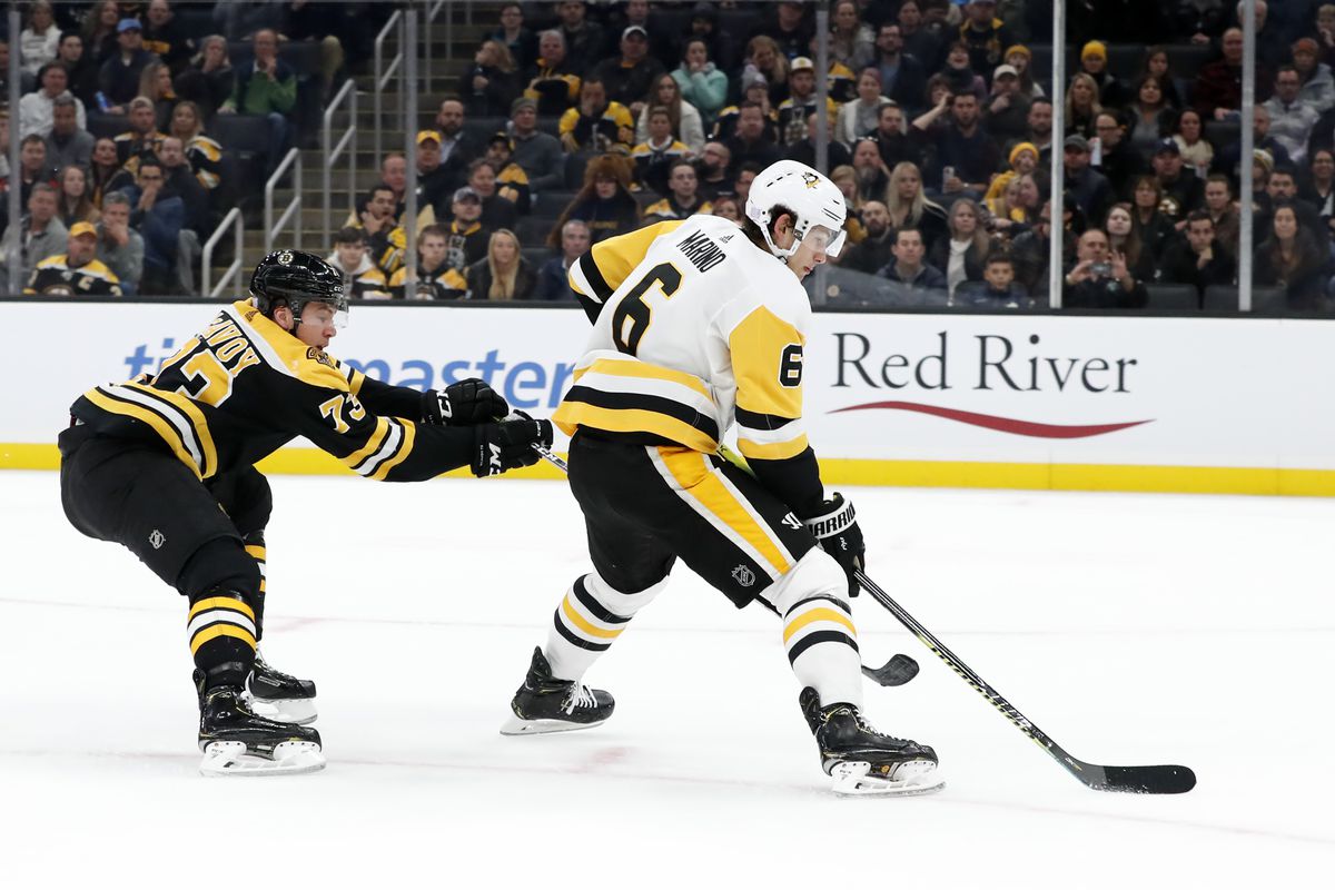 NHL: NOV 04 Penguins at Bruins
