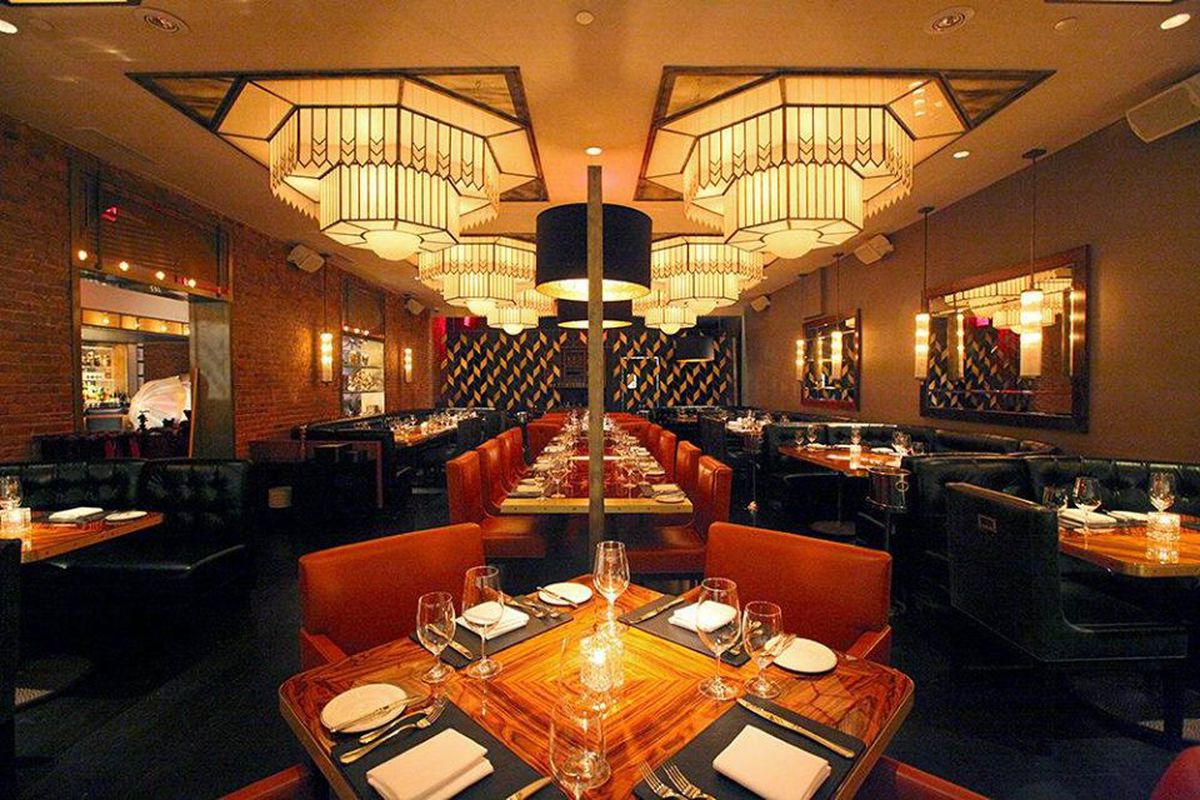 The dining room at American Cut in New York City.