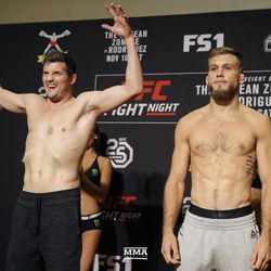 Chas Skelly and Bobby Moffett square off at UFC Denver weigh-ins.
