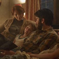 Bryce Dallas Howard is Grace, Wes Bentley is Jack Oakes Fegley is Pete and Oona Laurence is Natalie in Disney's “Pete's Dragon," the adventure of a boy named Pete and his best friend Elliot, who just happens to be a dragon.