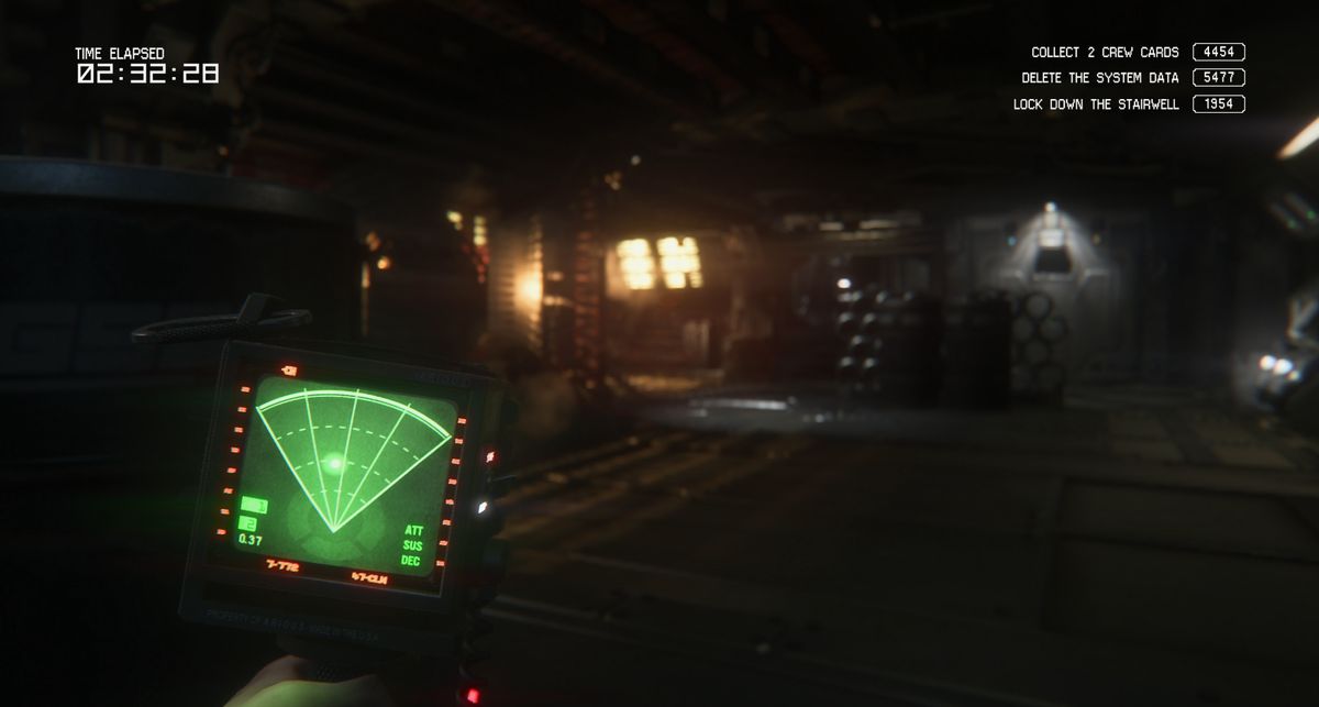 Ripley uses a motion sensor to detect which direction a Xenomorph will attack from in a dark room in Alien: Isolation