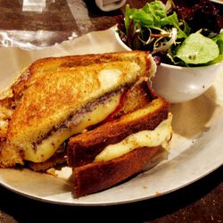 [Gouda Grilled Cheese by The Queens Kickshaw. By <a href="http://www.flickr.com/photos/wwny/11412120056/in/pool-eater/">wEnDaLicious</a>.]