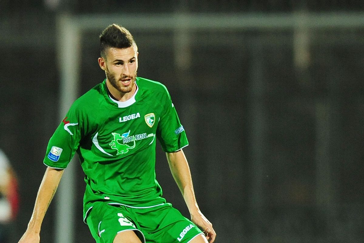 Bittante in action for Avellino. Photo