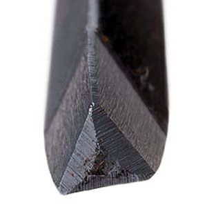 <p><strong>TAPER (a.k.a. THREESQUARE OR TRIANGULAR)</strong><br>For handsaw teeth, squared holes.</p>